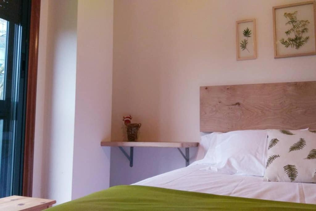 Apartamento Completo Con Parking Privado Y Wifi En San Roque Vigo Exterior photo